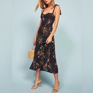 Vintage Floral Print Tie Straps Dress